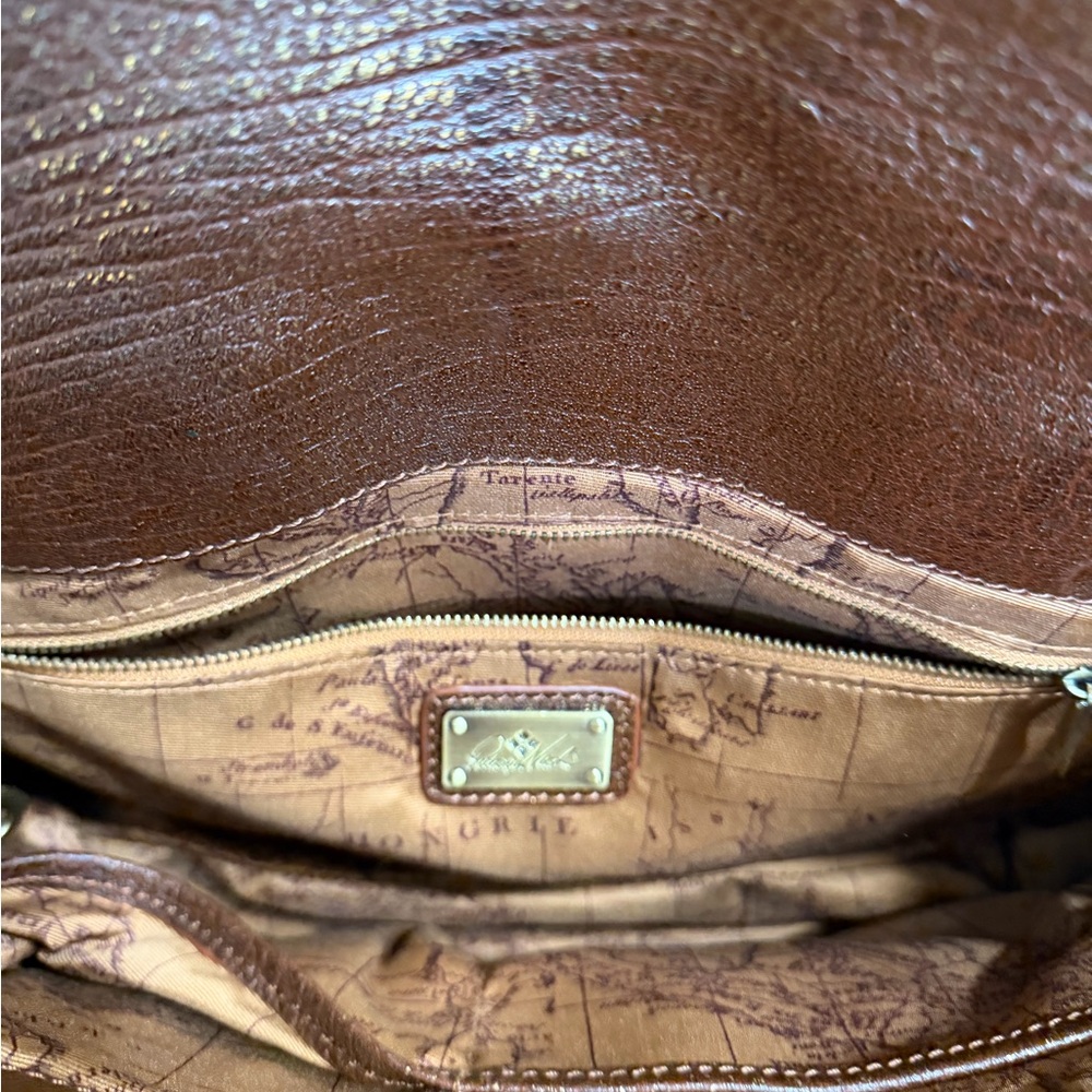 Patricia Nash Discovery Bag - Picture 4 of 8